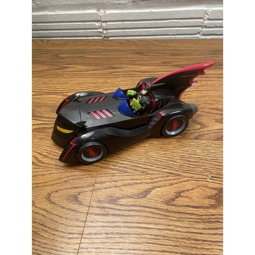 Batman Brave and the Bold Action League Batman Batmobile‎